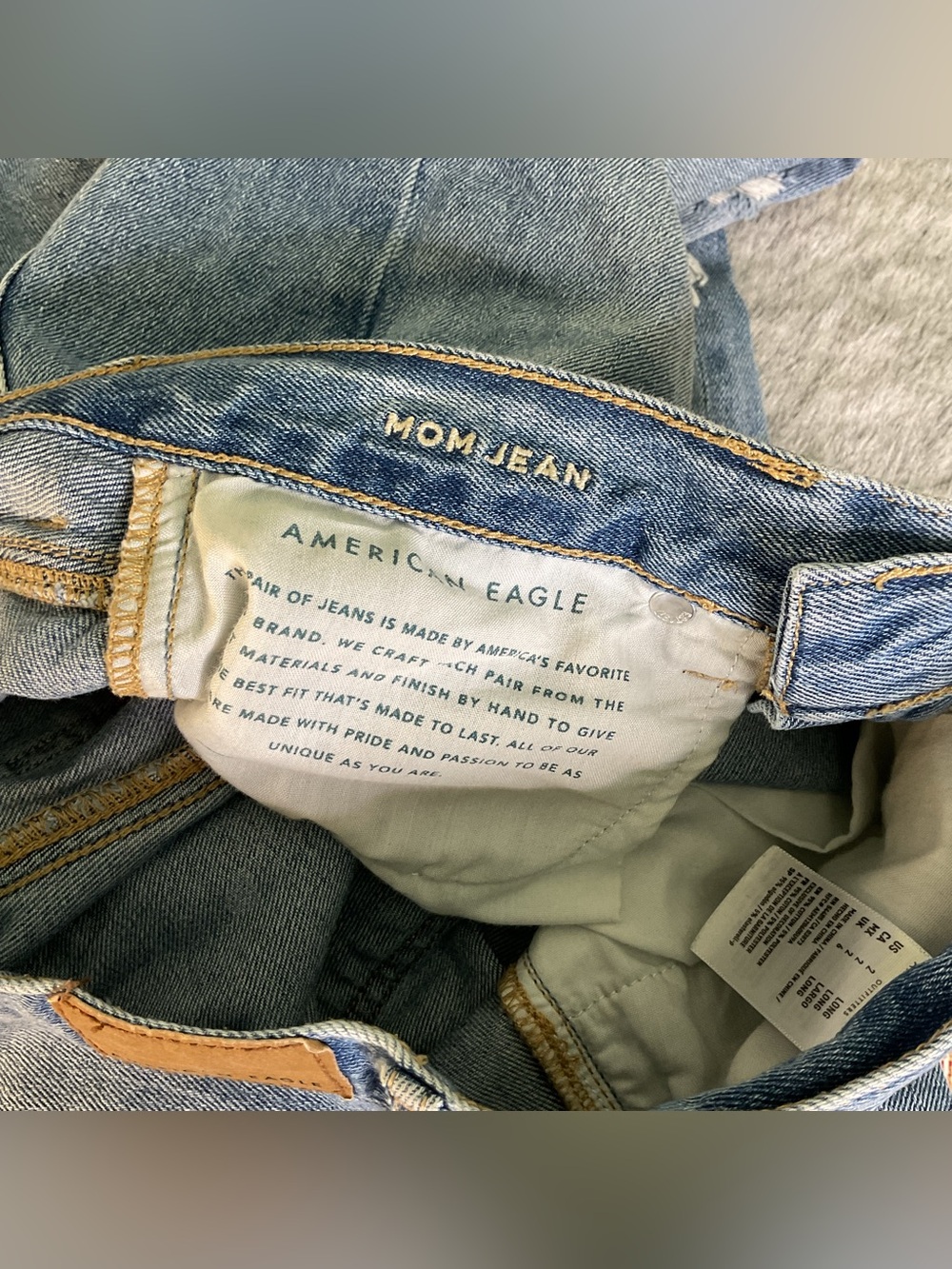 American Eagle Outfitters Light Blue Distressed Mom Jeans Size 2 Long - Picture 12 of 16